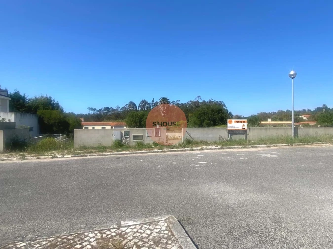 Terreno para Venda em Tornada e Salir do Porto Foto 6