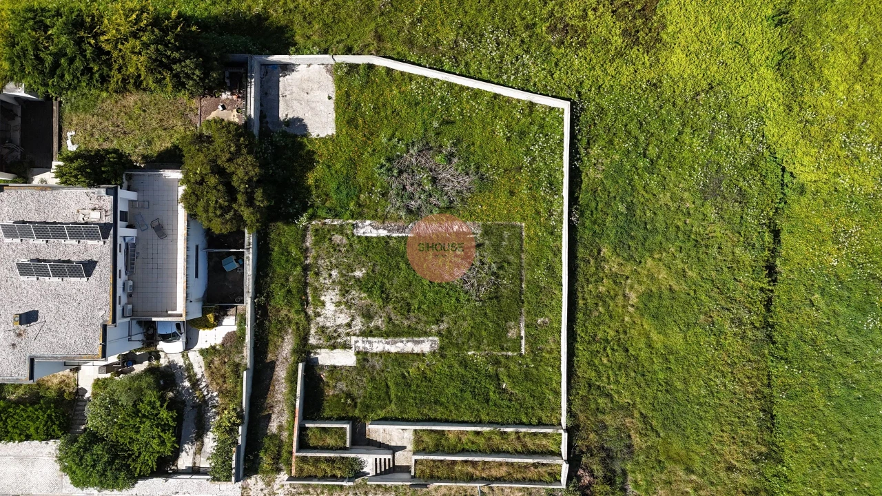 Terreno para Venda em Tornada e Salir do Porto Foto 9