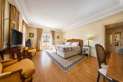 Moradia T8 para Arrendamento em Cascais e Estoril