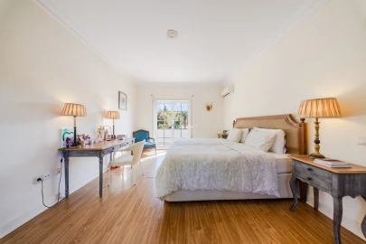 Moradia T8 para Arrendamento em Cascais e Estoril