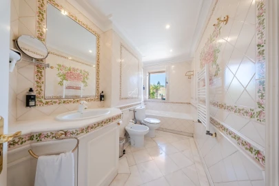 Moradia T8 para Arrendamento em Cascais e Estoril