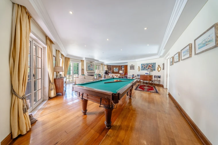 Moradia T8 para Arrendamento em Cascais e Estoril Foto 13