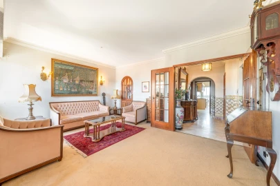 Apartamento T3 para Venda em Areeiro