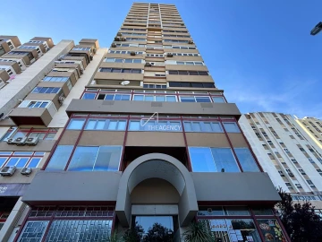 Apartamento T3 para Venda em Areeiro