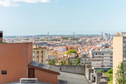 Apartamento T3 para Venda em Areeiro