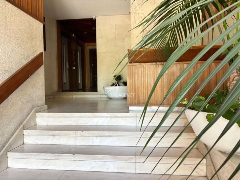 Apartamento T3 para Venda em Areeiro Foto 32