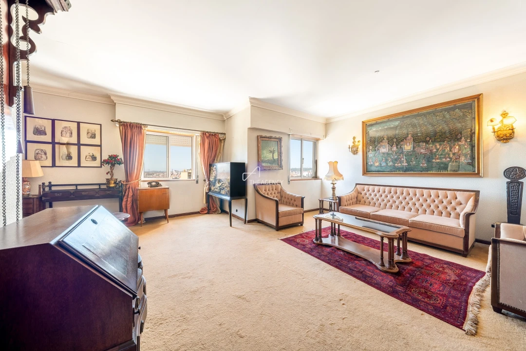 Apartamento T3 para Venda em Areeiro Foto 11