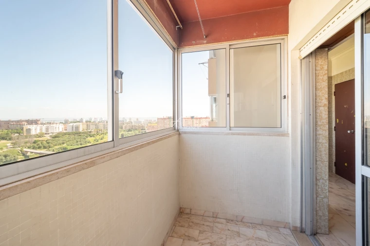 Apartamento T3 para Venda em Areeiro Foto 20