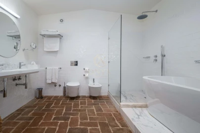 Quinta T11 para Venda em Assunção, Ajuda, Salvador e Santo Ildefonso