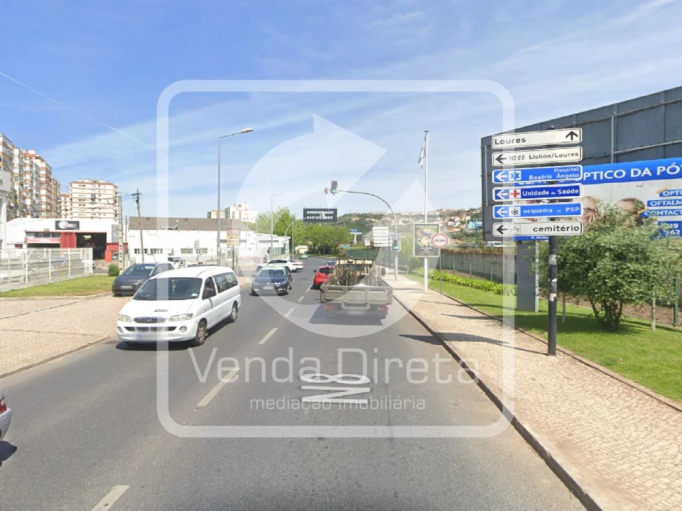 Loja para Venda em Póvoa de Santo Adrião e Olival Basto Foto 16