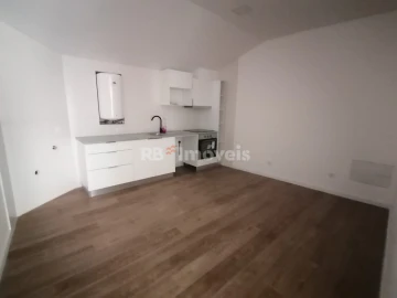 Apartamento T1 para Venda em Sé Nova, Santa Cruz, Almedina e São Bartolomeu