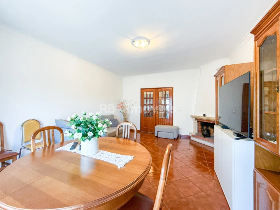 Apartamento T4 para Venda em Vila Nova da Barquinha Foto 6