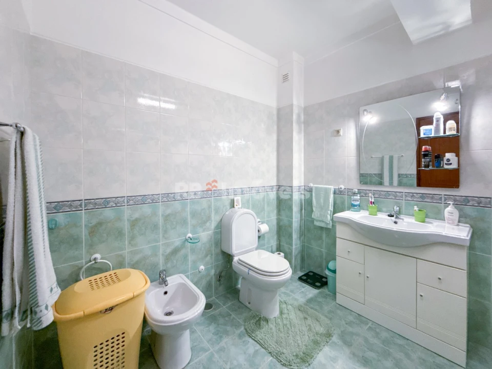 Apartamento T4 para Venda em Vila Nova da Barquinha Foto 26