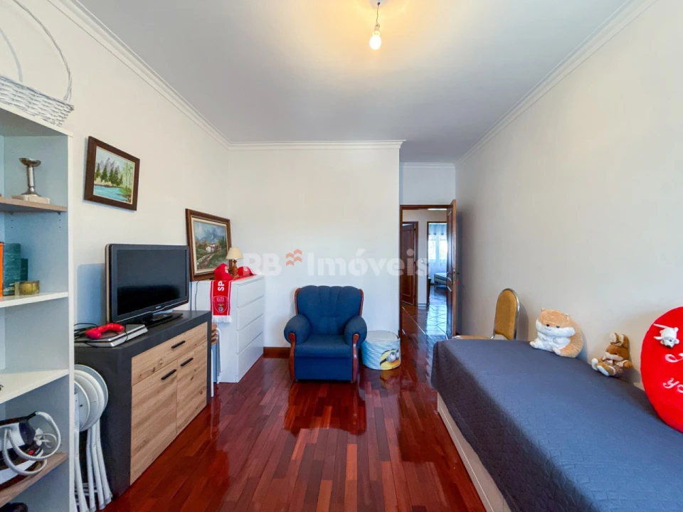 Apartamento T4 para Venda em Vila Nova da Barquinha Foto 35