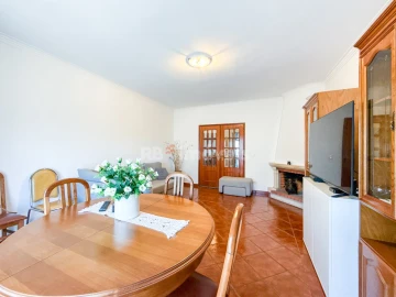 Apartamento T4 para Venda em Vila Nova da Barquinha