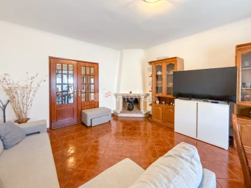Apartamento T4 para Venda em Vila Nova da Barquinha