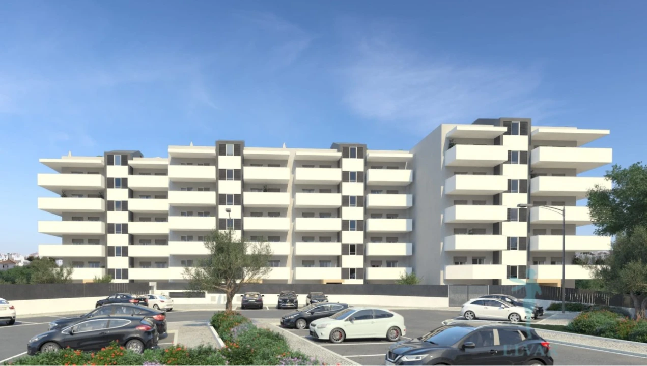 Apartamento T3 para Venda em Portimão Foto 2