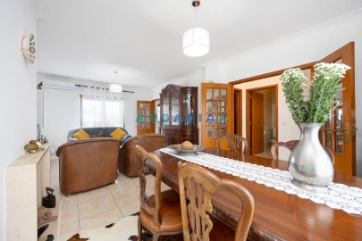 Moradia T3 para Venda em Marinha Grande