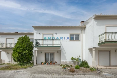 Moradia T3 para Venda em Marinha Grande