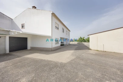 Moradia T3 para Venda em Marinha Grande