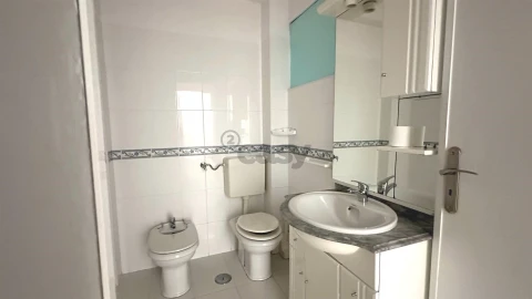 Apartamento T3 para Venda em Odivelas