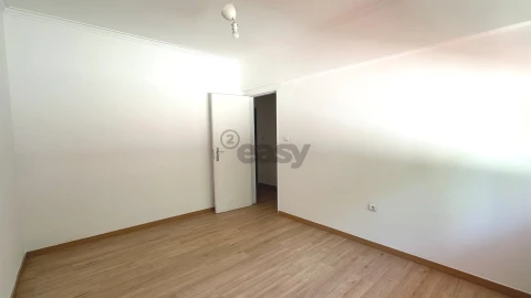 Apartamento T3 para Venda em Odivelas