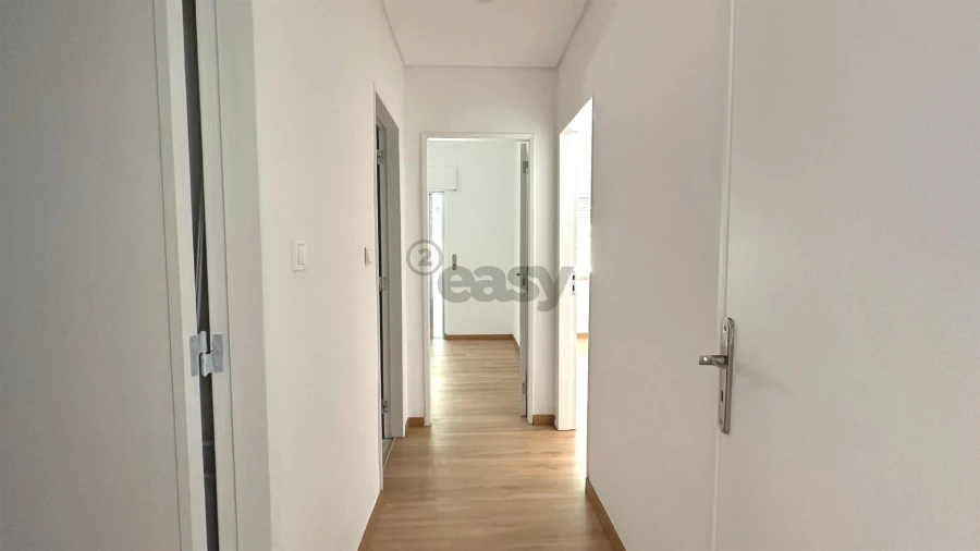 Apartamento T3 para Venda em Odivelas Foto 11