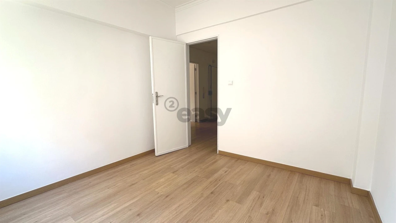 Apartamento T3 para Venda em Odivelas Foto 13