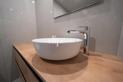 Apartamento T1 para Arrendamento em Urgezes