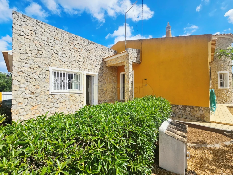 Moradia T4 para Venda em Loule (São Clemente) Foto 17