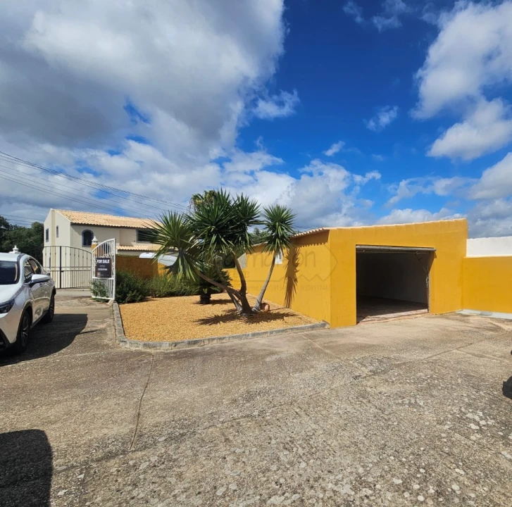 Moradia T4 para Venda em Loule (São Clemente) Foto 18