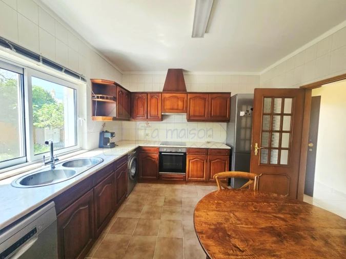 Moradia T4 para Venda em Loule (São Clemente) Foto 4