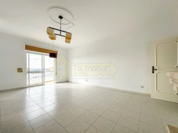 Apartamento T3 para Venda em Loule (São Clemente)