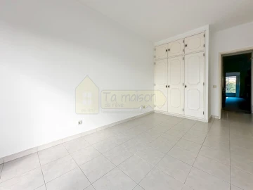 Apartamento T3 para Venda em Loule (São Clemente)