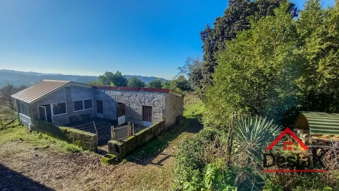 Quinta T6 para Venda em Povolide