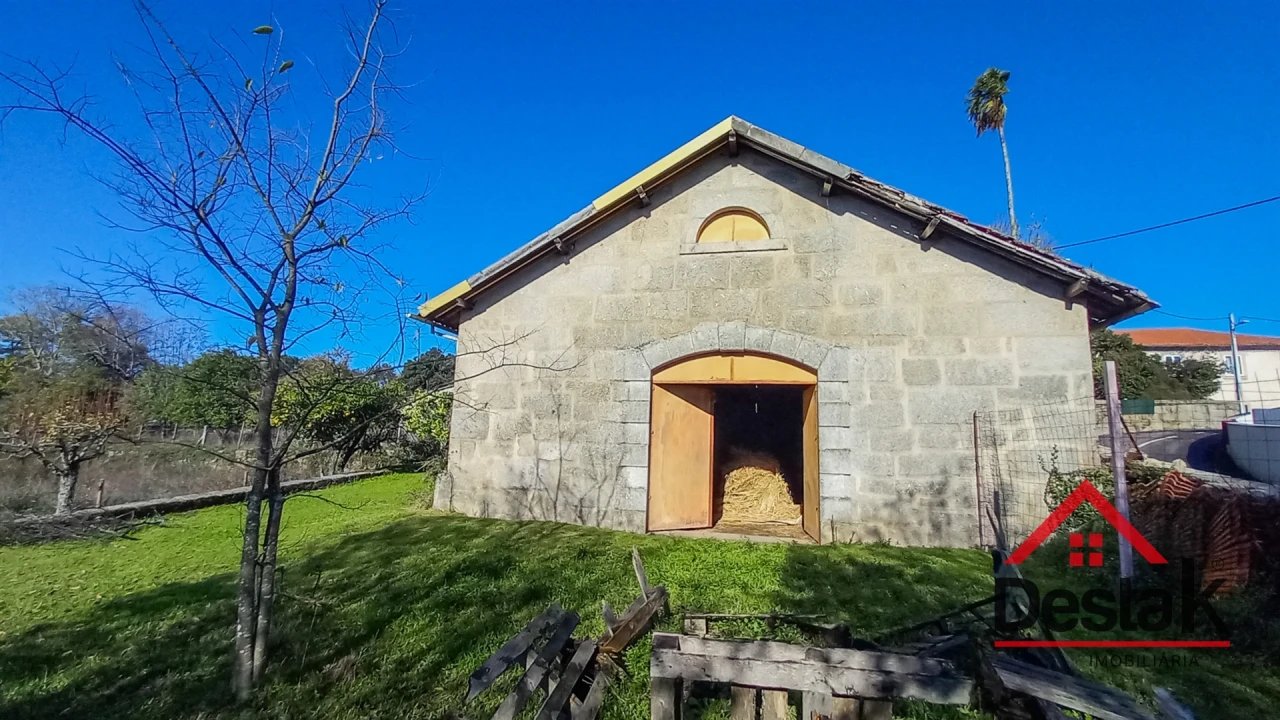 Quinta T6 para Venda em Povolide Foto 13
