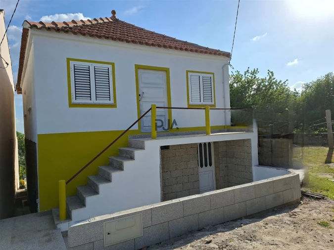 Moradia T2 para Venda em Moledo Foto 3