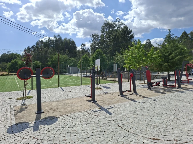 Moradia T2 para Venda em Moledo Foto 18