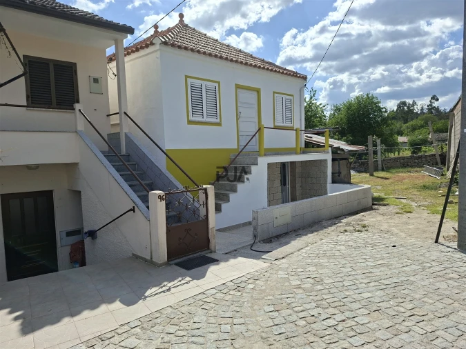 Moradia T2 para Venda em Moledo Foto 4