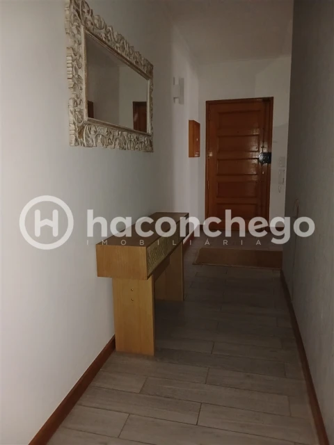 Apartamento T3 para Arrendamento em Arcozelo