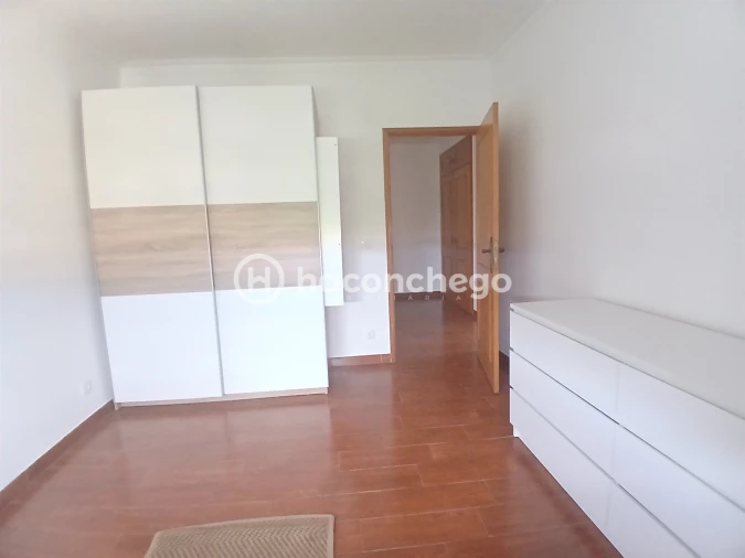 Apartamento T3 para Arrendamento em Arcozelo Foto 13
