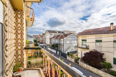 Apartamento T3 para Venda em Ferreiros e Gondizalves