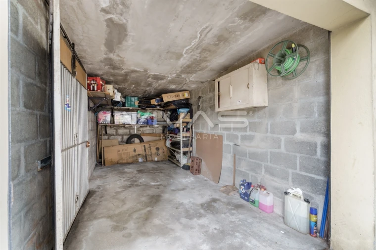 Apartamento T3 para Venda em Ferreiros e Gondizalves Foto 17