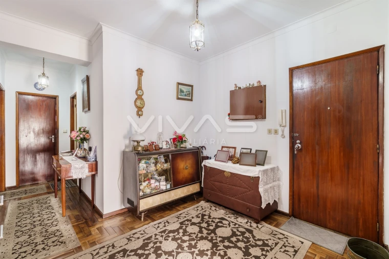 Apartamento T3 para Venda em Ferreiros e Gondizalves Foto 7