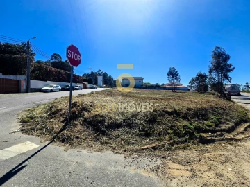 Terreno para Venda em Santa Maria da Feira, Travanca, Sanfins e Espargo
