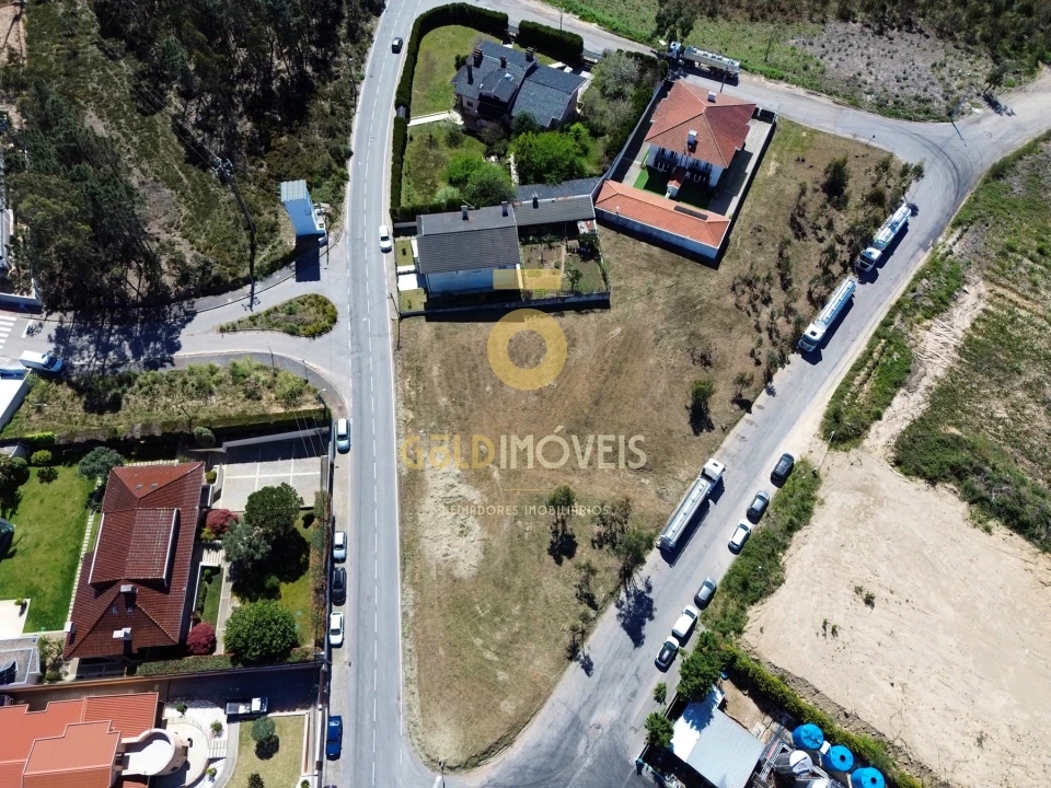 Terreno para Venda em Santa Maria da Feira, Travanca, Sanfins e Espargo Foto 2