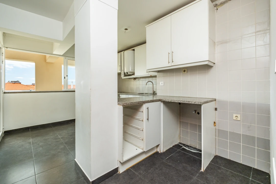Apartamento T3 para Venda em Caniço Foto 16