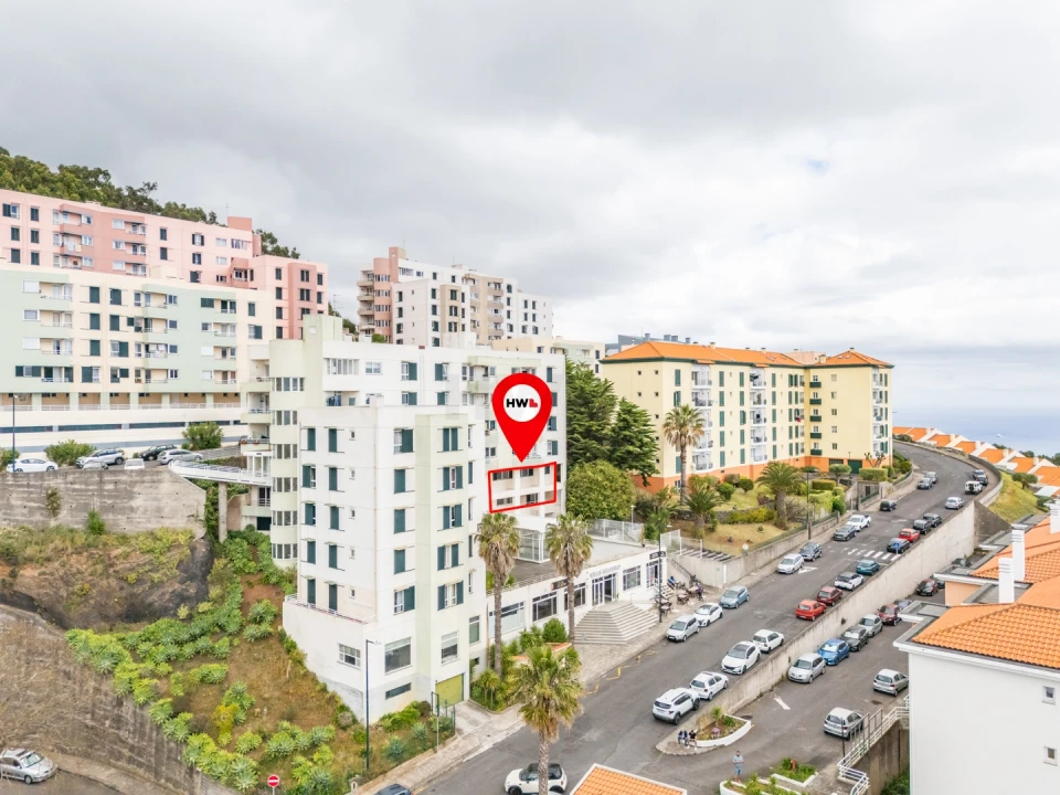 Apartamento T3 para Venda em Caniço Foto 1