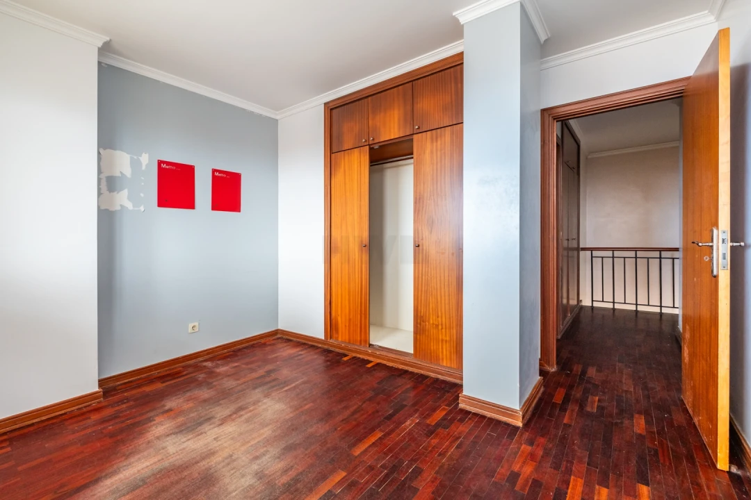 Apartamento T3 para Venda em Caniço Foto 7