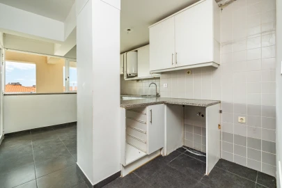 Apartamento T3 para Venda em Caniço